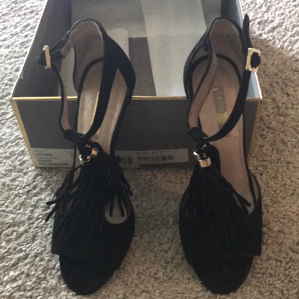Suede black TStrap with tassels heel